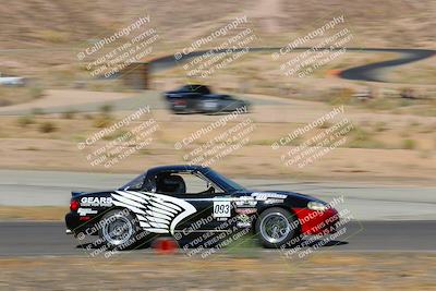 media/Oct-01-2022-Team Topak Racing (Sat) [[f860fb51be]]/2-Inter Low 2/session 1 turn 3/